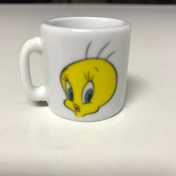 Yellow Looney Tunes Tweety Face Travel Mug